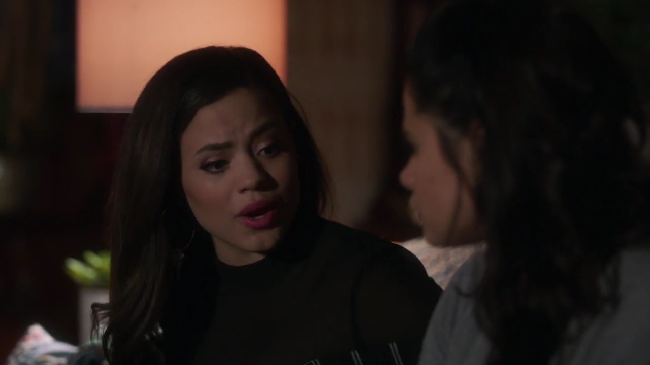 Charmed-Online-dot-nl_Charmed-1x05OtherWoman01709.jpg