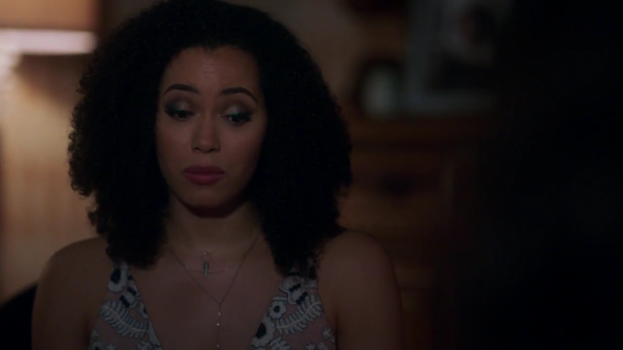 Charmed-Online-dot-nl_Charmed-1x05OtherWoman01722.jpg