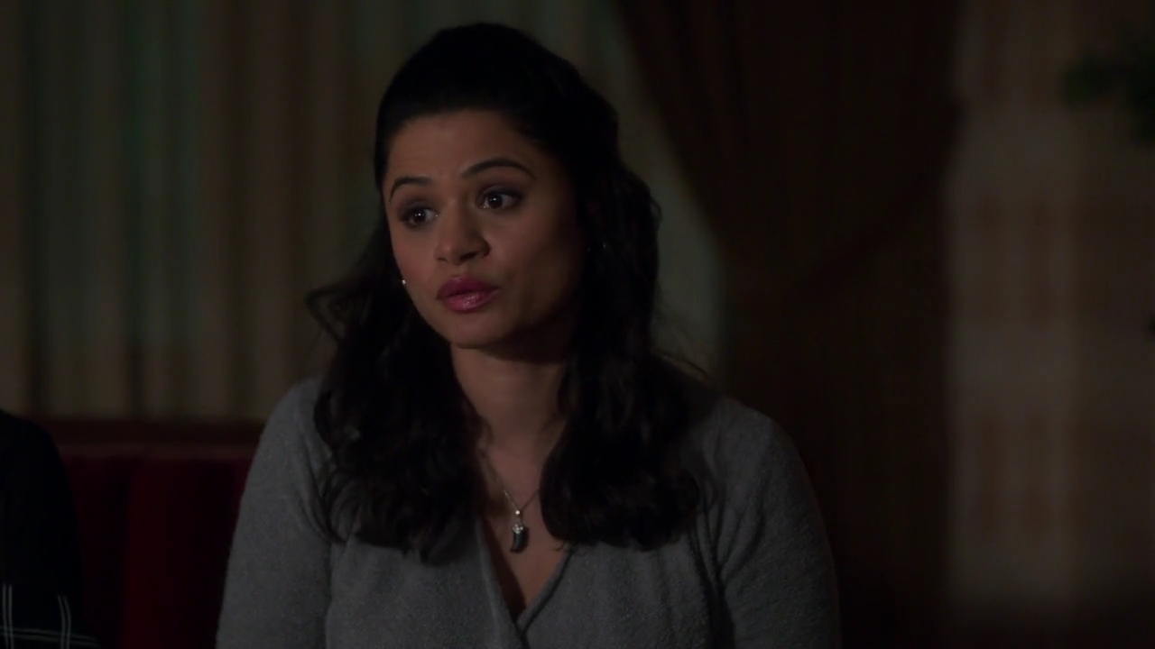 Charmed-Online-dot-nl_Charmed-1x05OtherWoman01746.jpg