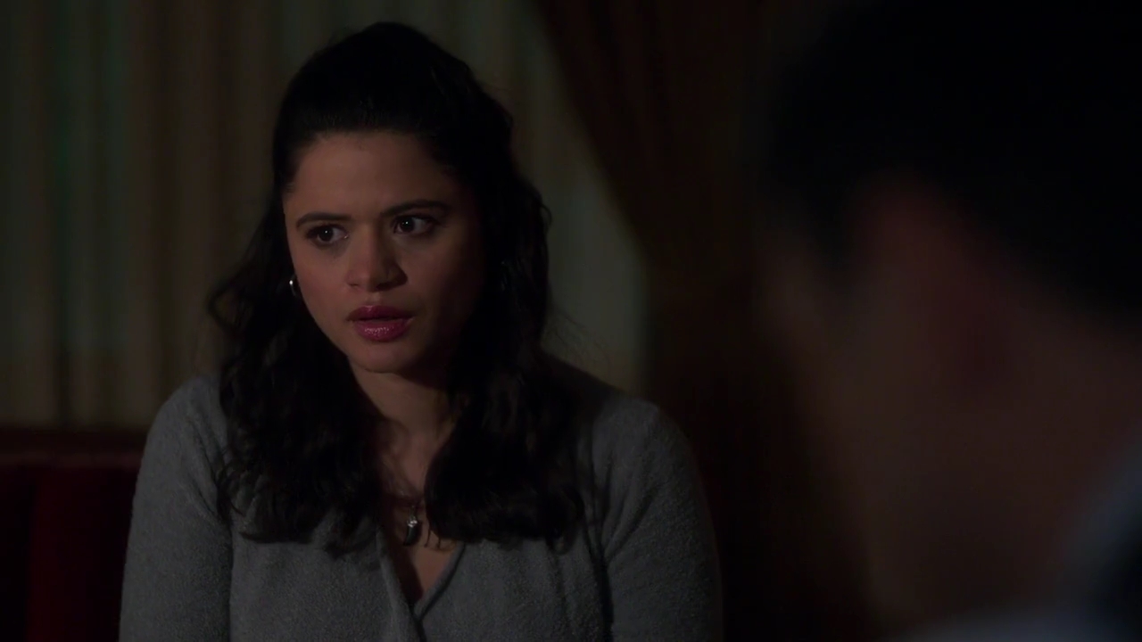 Charmed-Online-dot-nl_Charmed-1x05OtherWoman01793.jpg
