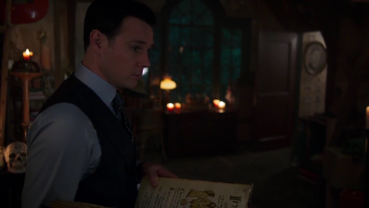 Charmed-Online-dot-nl_Charmed-1x05OtherWoman01892.jpg