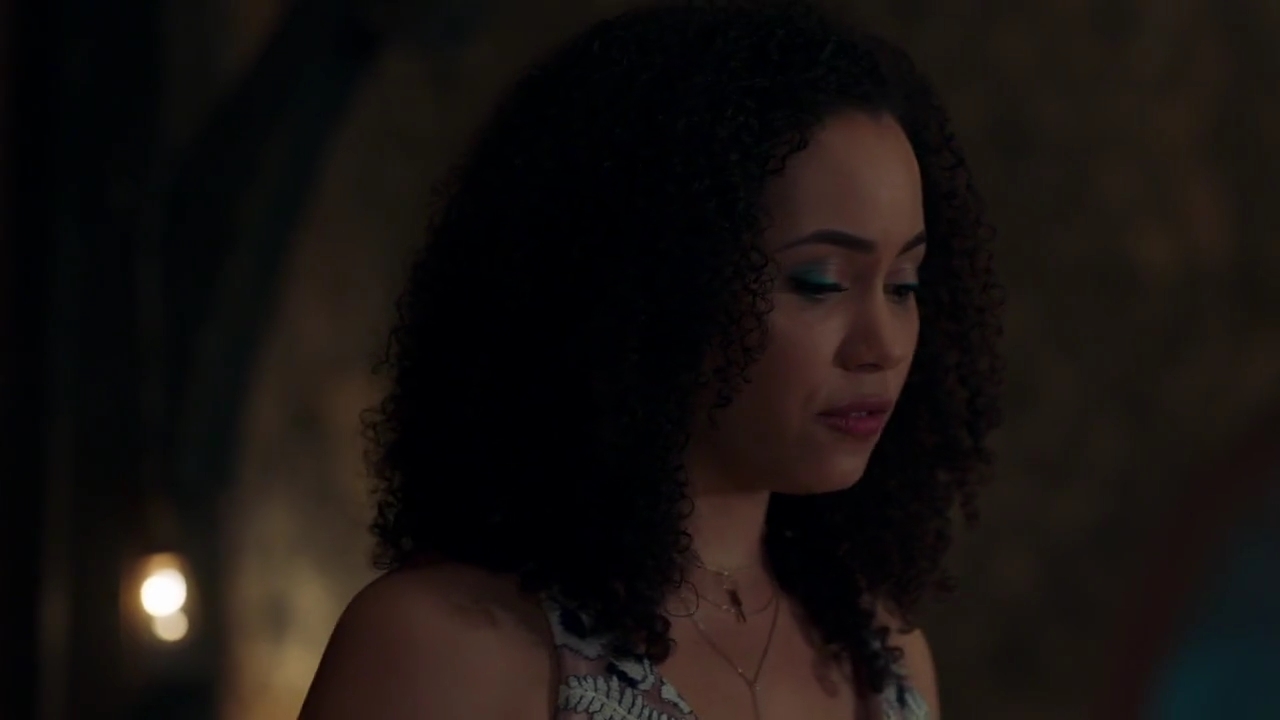Charmed-Online-dot-nl_Charmed-1x05OtherWoman01941.jpg