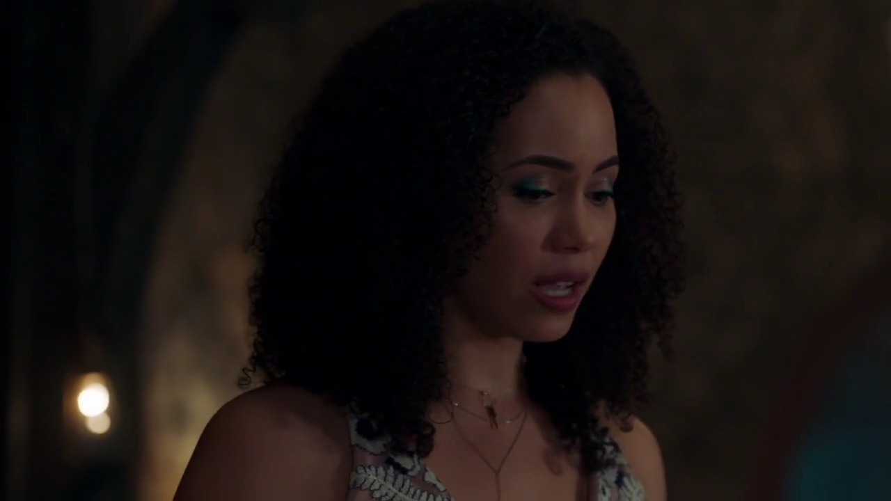 Charmed-Online-dot-nl_Charmed-1x05OtherWoman01942.jpg