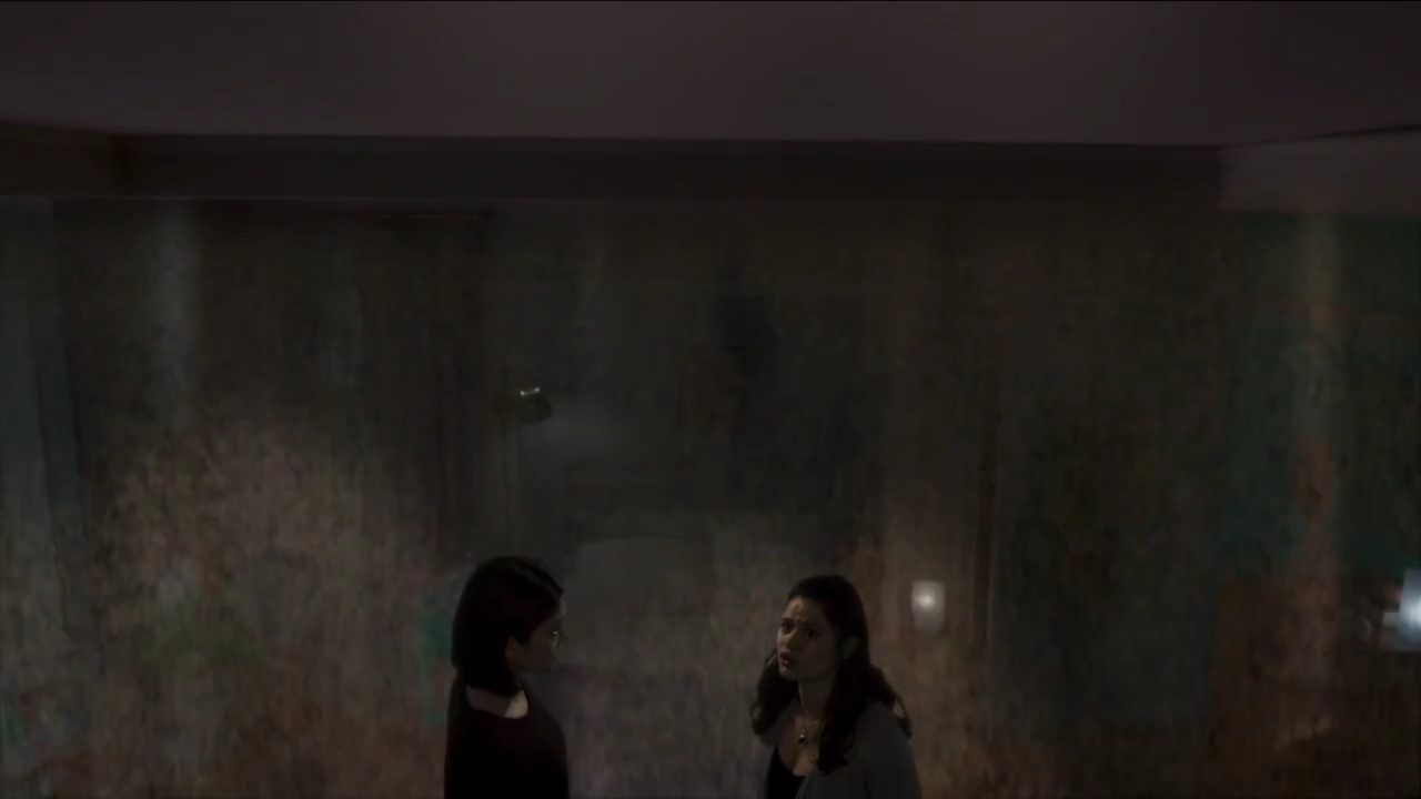Charmed-Online-dot-nl_Charmed-1x05OtherWoman01952.jpg