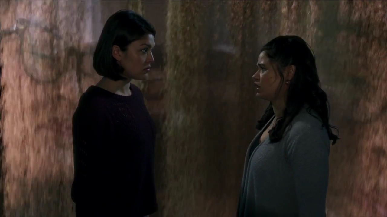 Charmed-Online-dot-nl_Charmed-1x05OtherWoman01969.jpg