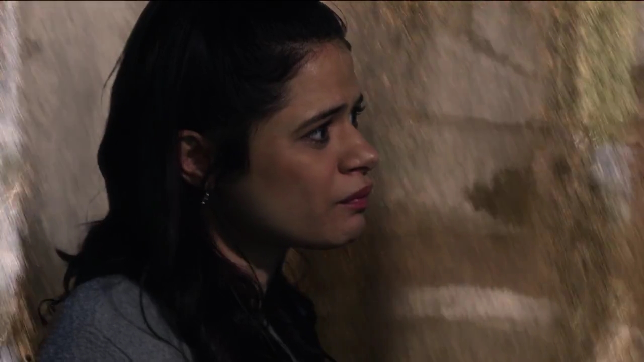 Charmed-Online-dot-nl_Charmed-1x05OtherWoman01973.jpg