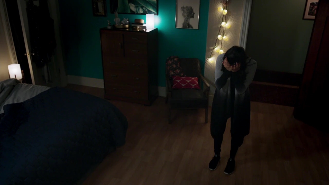 Charmed-Online-dot-nl_Charmed-1x05OtherWoman01994.jpg