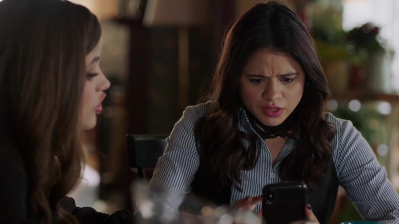 Charmed-Online-dot-nl_Charmed-1x05OtherWoman02028.jpg