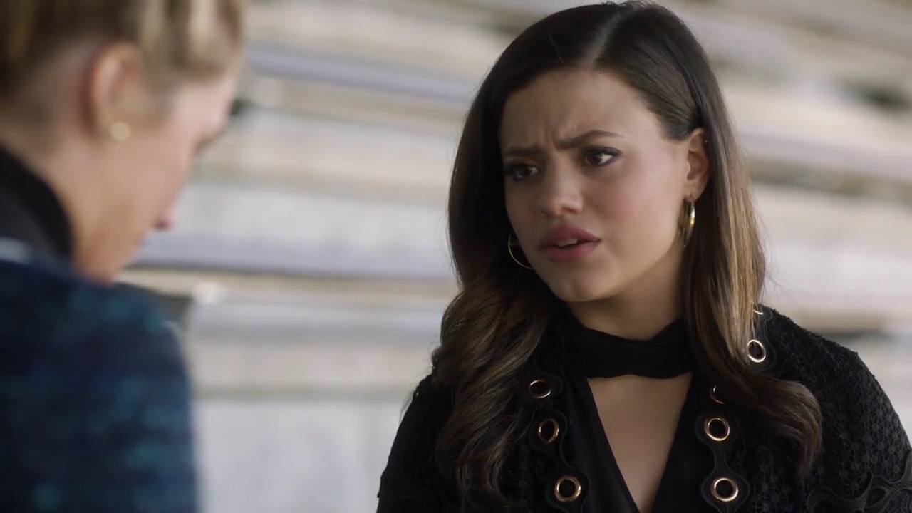 Charmed-Online-dot-nl_Charmed-1x05OtherWoman02222.jpg