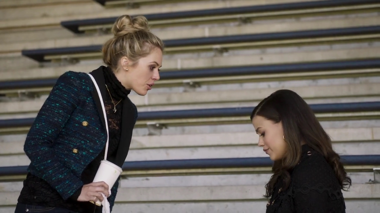 Charmed-Online-dot-nl_Charmed-1x05OtherWoman02261.jpg