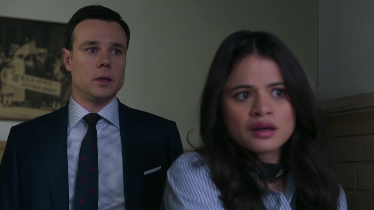 Charmed-Online-dot-nl_Charmed-1x05OtherWoman02299.jpg