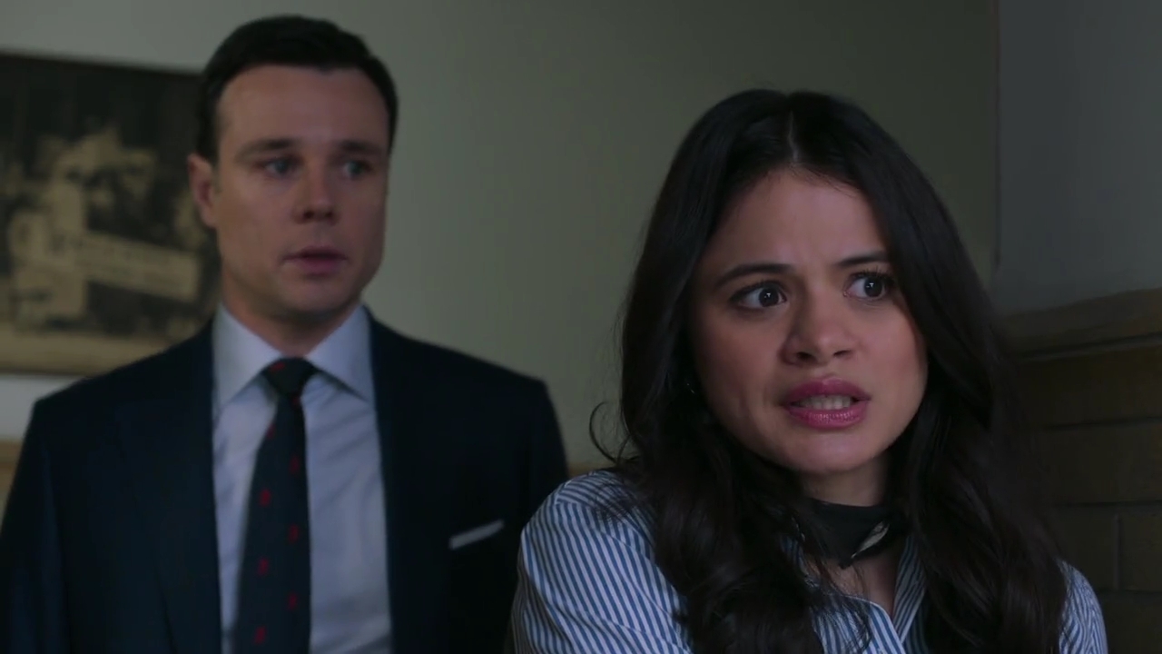 Charmed-Online-dot-nl_Charmed-1x05OtherWoman02301.jpg