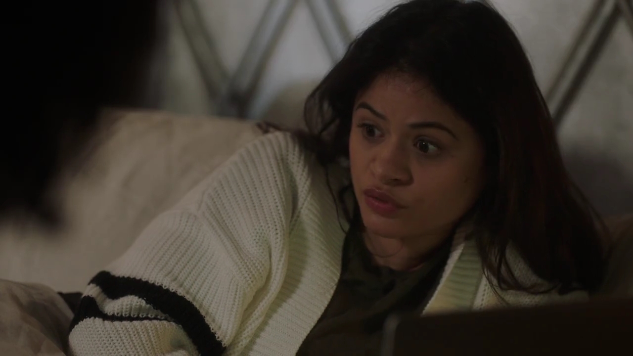 Charmed-Online-dot-nl_Charmed-1x06KappaSpirit00047.jpg