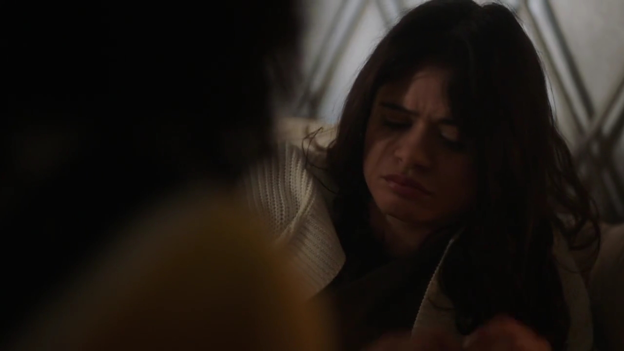 Charmed-Online-dot-nl_Charmed-1x06KappaSpirit00063.jpg