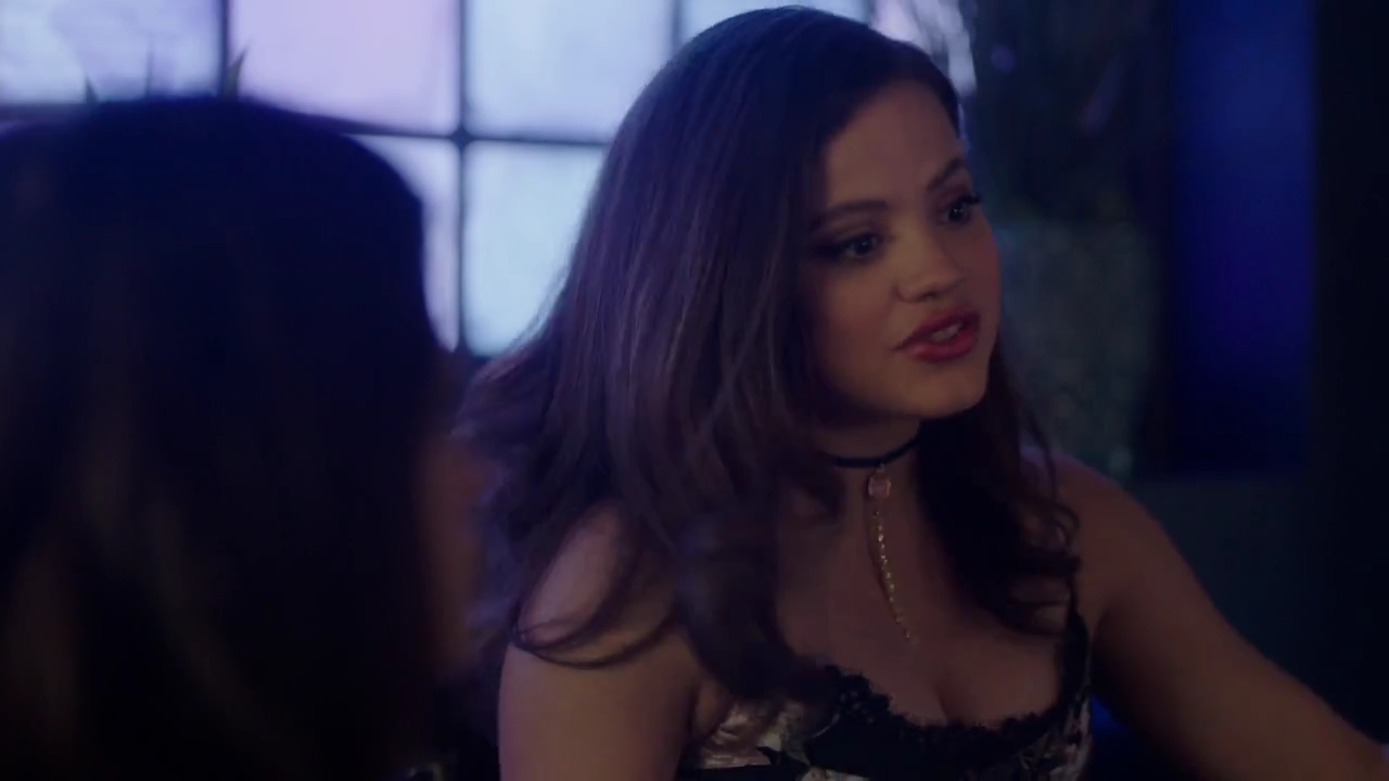 Charmed-Online-dot-nl_Charmed-1x06KappaSpirit00123.jpg