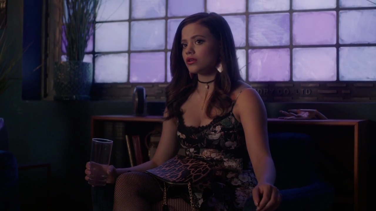 Charmed-Online-dot-nl_Charmed-1x06KappaSpirit00196.jpg Charmed-Online-dot-nl_Charmed-1x06KappaSpirit00196.jpg