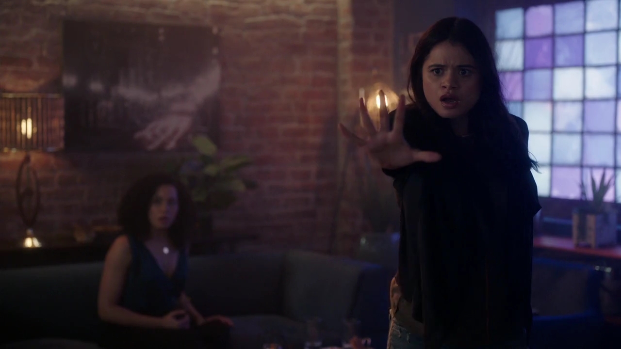 Charmed-Online-dot-nl_Charmed-1x06KappaSpirit00259.jpg