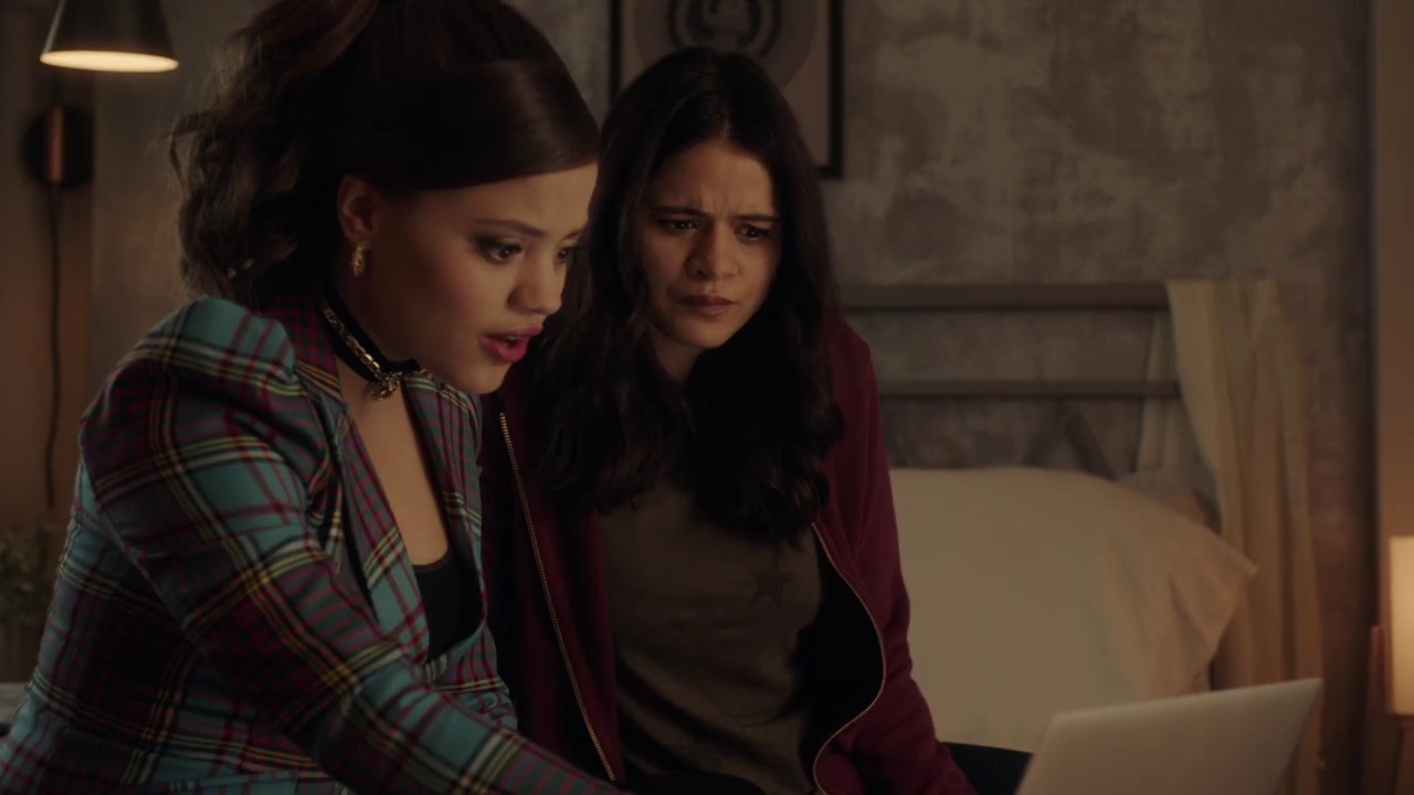 Charmed-Online-dot-nl_Charmed-1x06KappaSpirit00582.jpg Charmed-Online-dot-nl_Charmed-1x06KappaSpirit00582.jpg