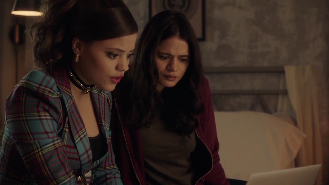 Charmed-Online-dot-nl_Charmed-1x06KappaSpirit00586.jpg Charmed-Online-dot-nl_Charmed-1x06KappaSpirit00586.jpg