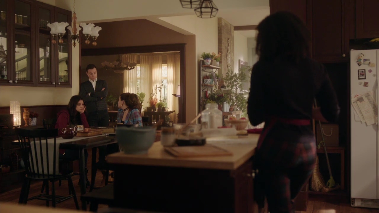 Charmed-Online-dot-nl_Charmed-1x06KappaSpirit00603.jpg Charmed-Online-dot-nl_Charmed-1x06KappaSpirit00603.jpg