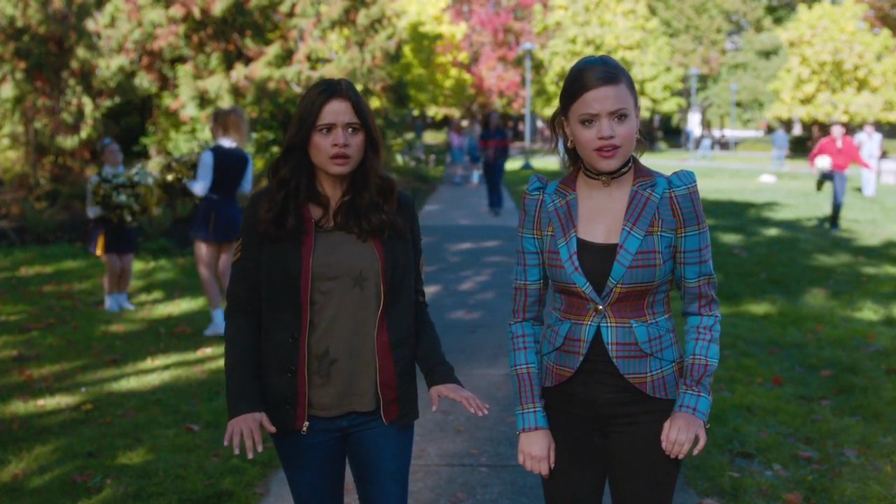 Charmed-Online-dot-nl_Charmed-1x06KappaSpirit00742.jpg