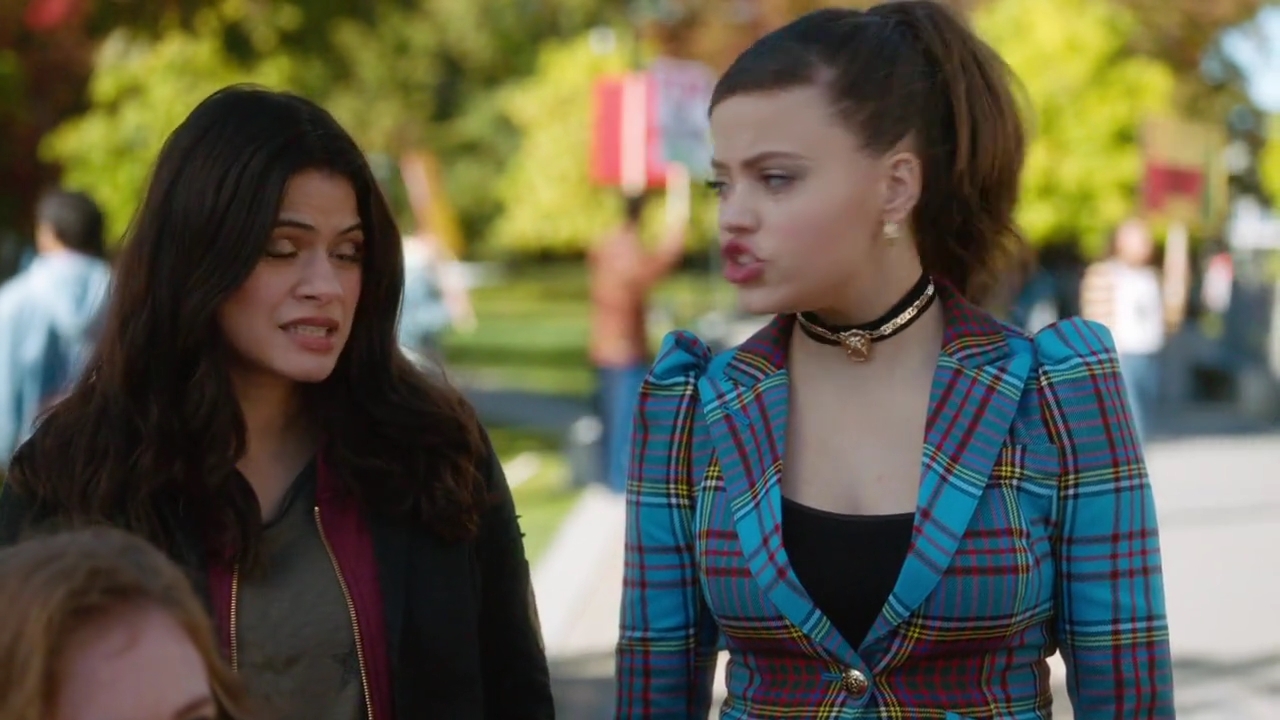 Charmed-Online-dot-nl_Charmed-1x06KappaSpirit00805.jpg