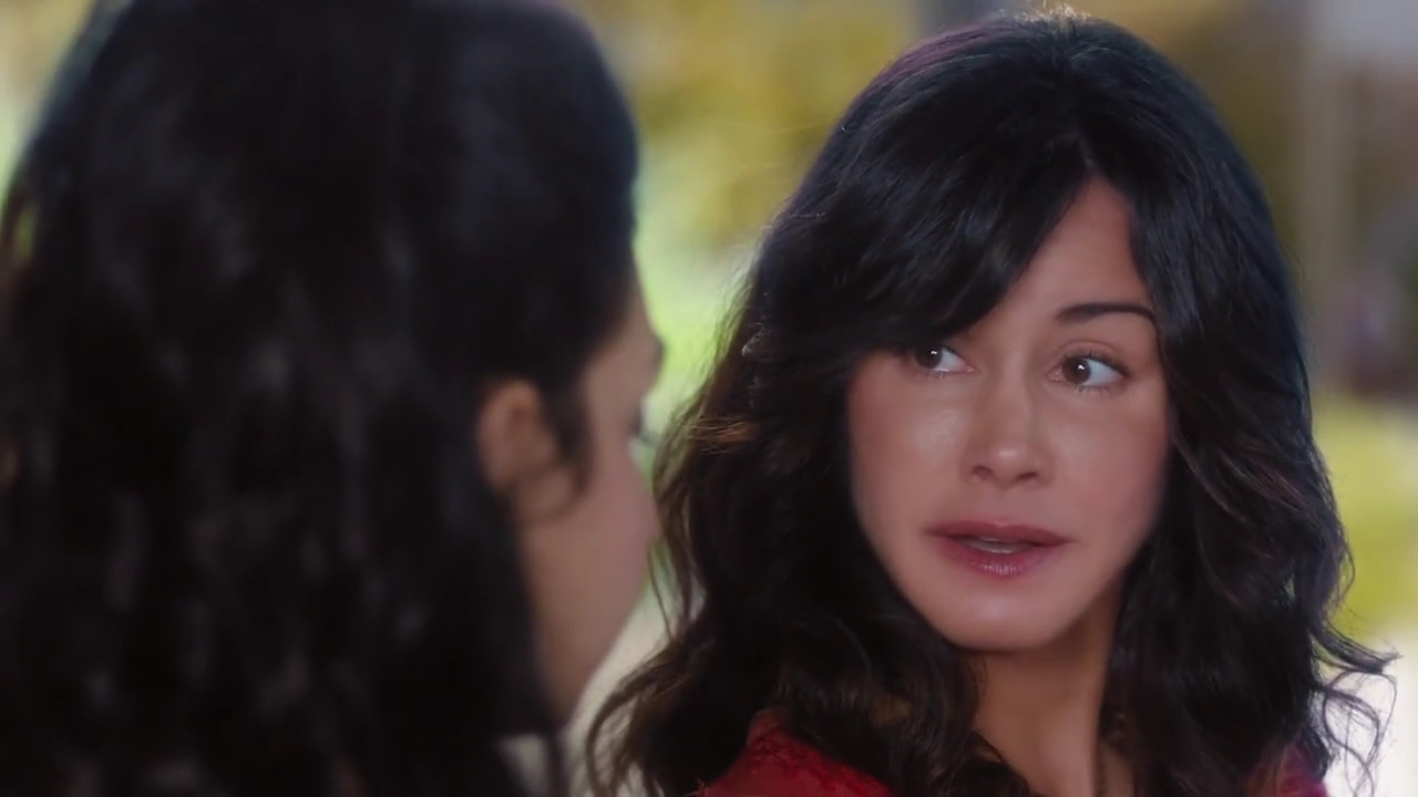 Charmed-Online-dot-nl_Charmed-1x06KappaSpirit00914.jpg