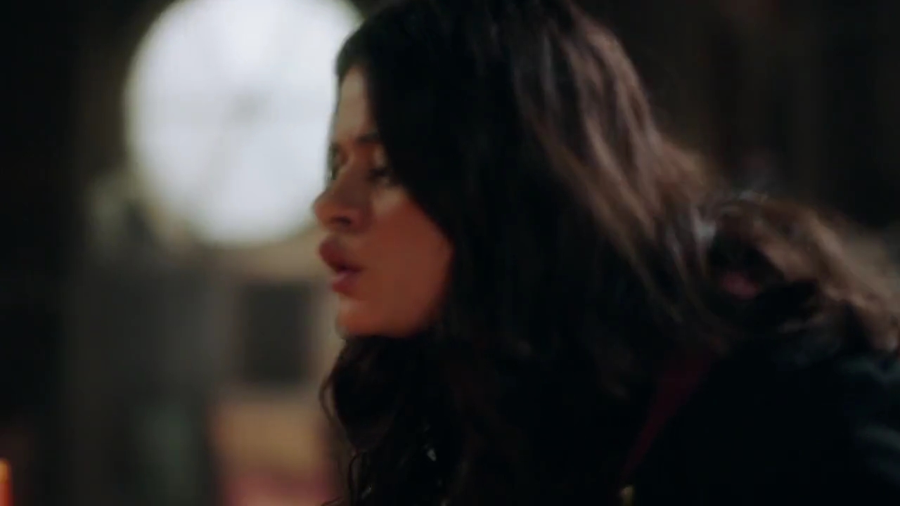 Charmed-Online-dot-nl_Charmed-1x06KappaSpirit00964.jpg