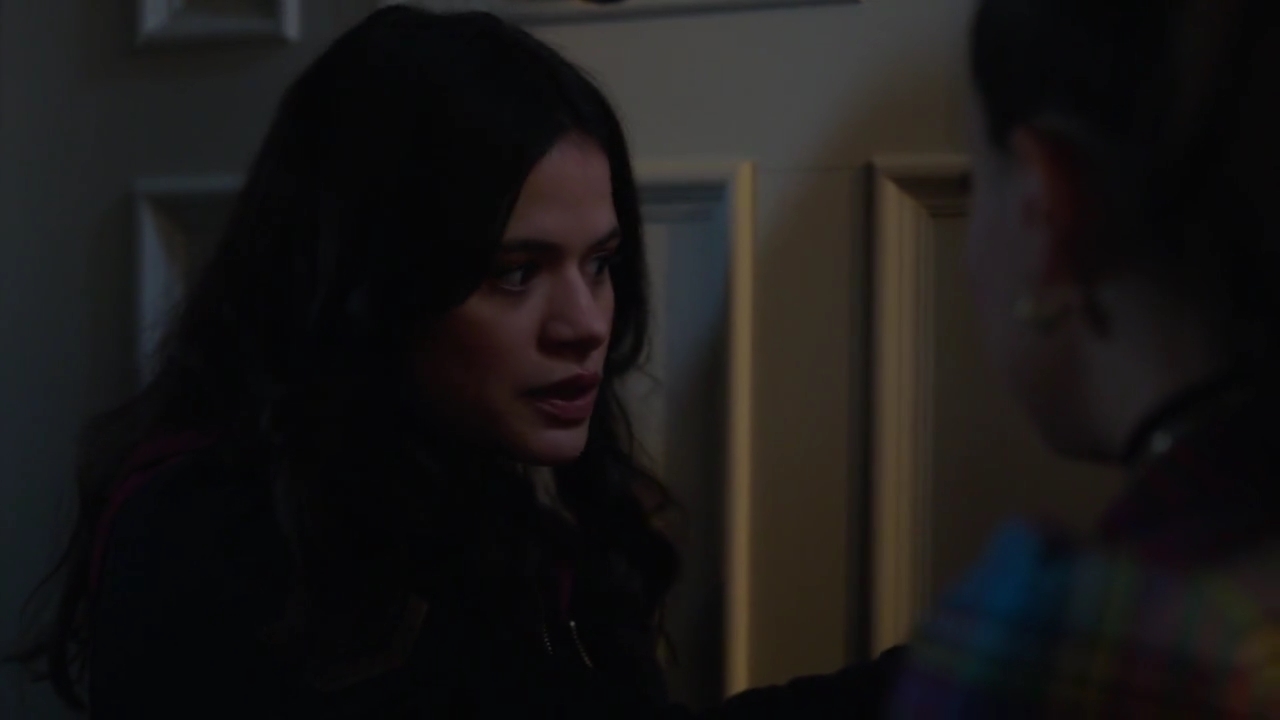 Charmed-Online-dot-nl_Charmed-1x06KappaSpirit01170.jpg Charmed-Online-dot-nl_Charmed-1x06KappaSpirit01170.jpg