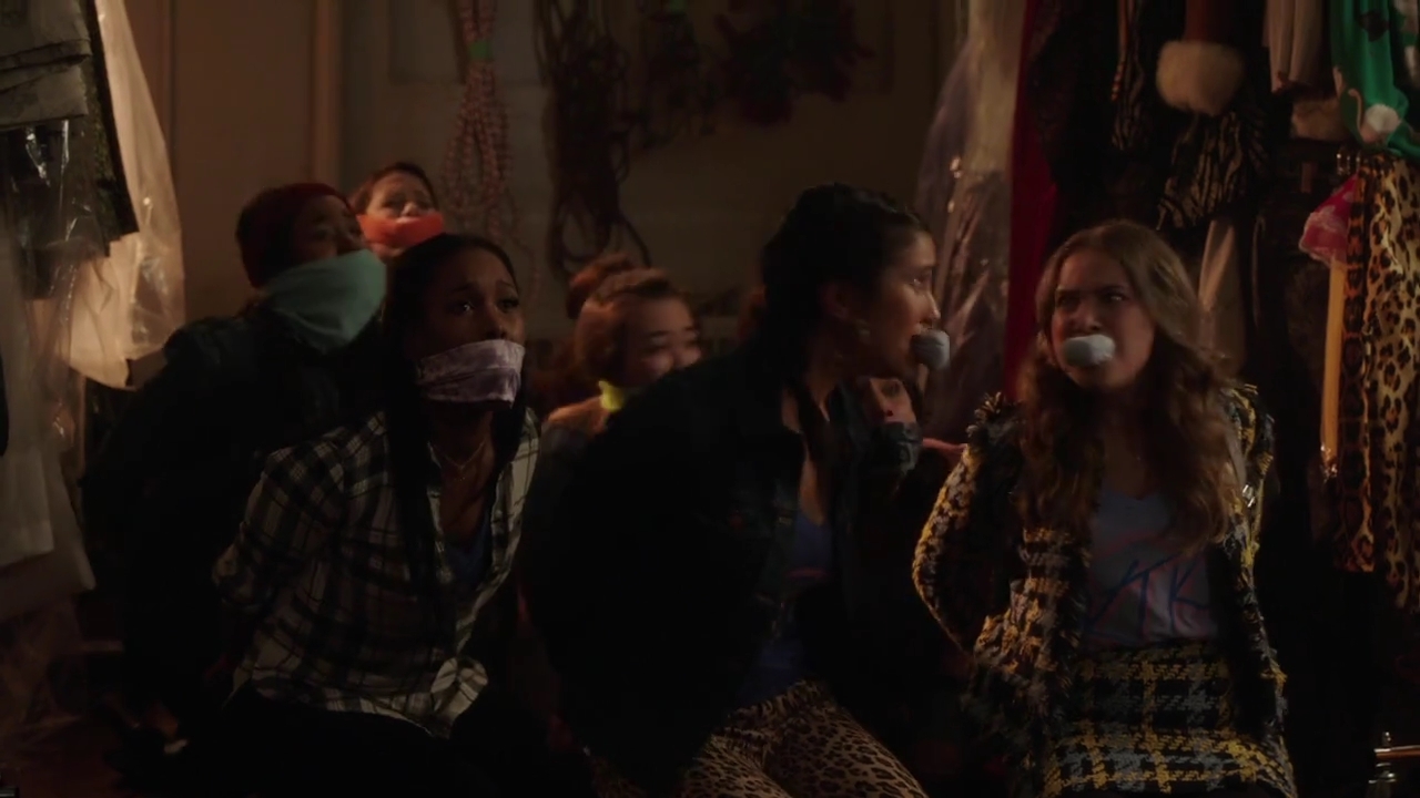 Charmed-Online-dot-nl_Charmed-1x06KappaSpirit01197.jpg Charmed-Online-dot-nl_Charmed-1x06KappaSpirit01197.jpg