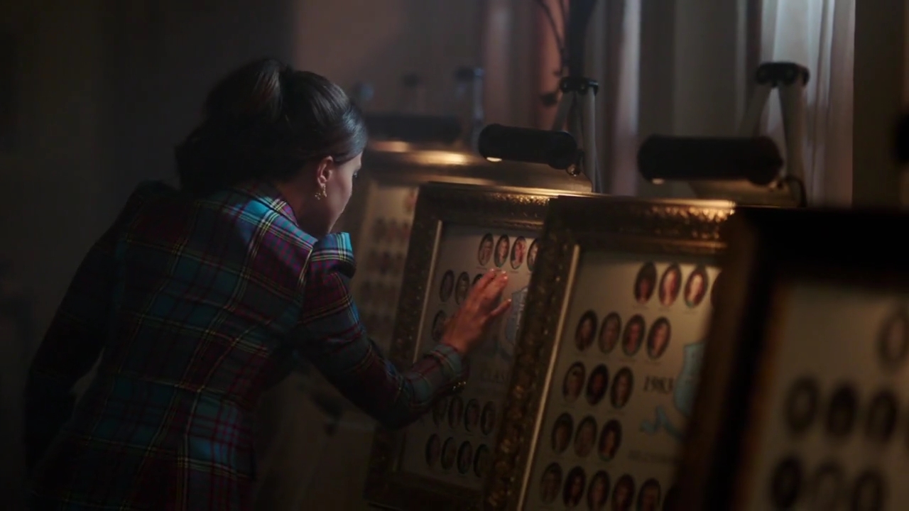 Charmed-Online-dot-nl_Charmed-1x06KappaSpirit01270.jpg