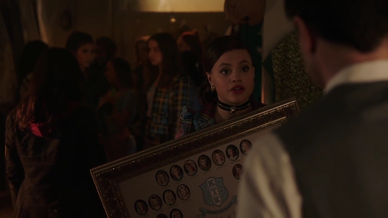 Charmed-Online-dot-nl_Charmed-1x06KappaSpirit01285.jpg