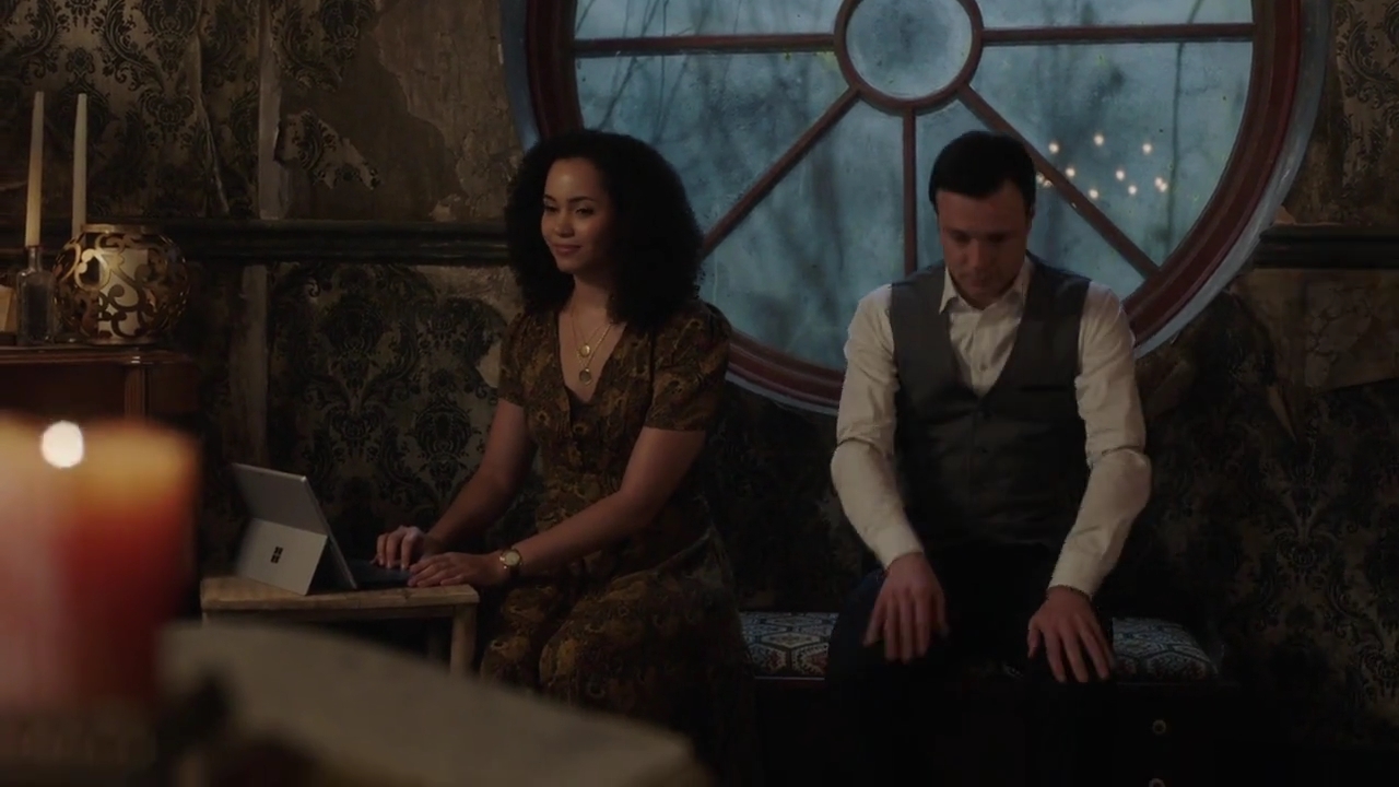 Charmed-Online-dot-nl_Charmed-1x06KappaSpirit01355.jpg
