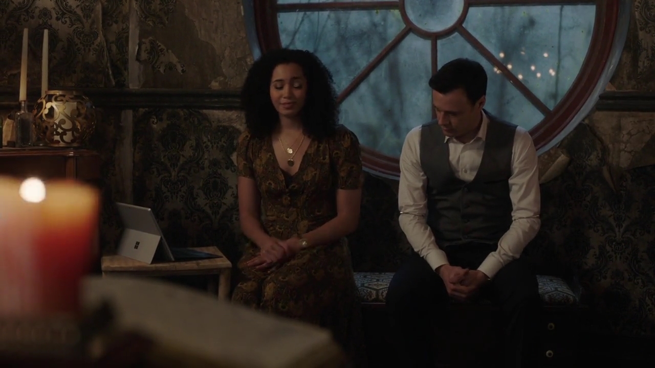 Charmed-Online-dot-nl_Charmed-1x06KappaSpirit01359.jpg