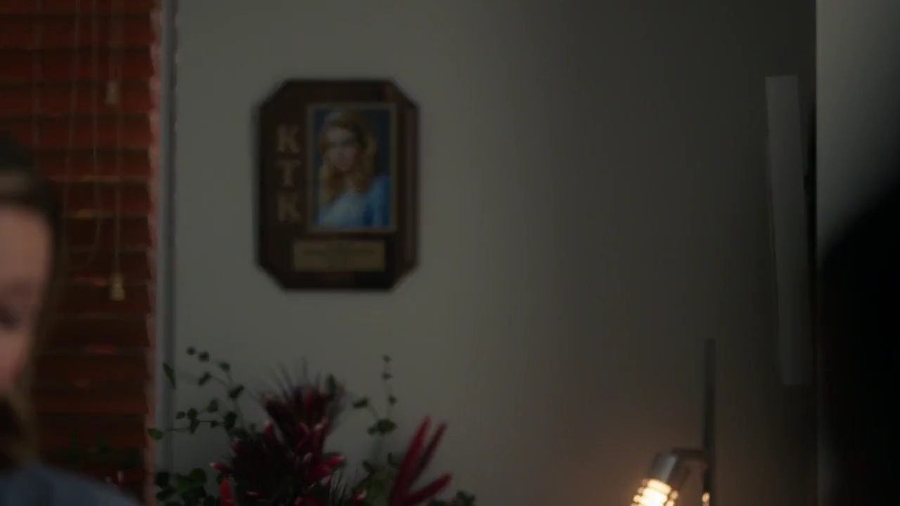 Charmed-Online-dot-nl_Charmed-1x06KappaSpirit01491.jpg
