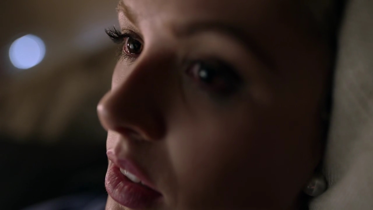 Charmed-Online-dot-nl_Charmed-1x06KappaSpirit01970.jpg