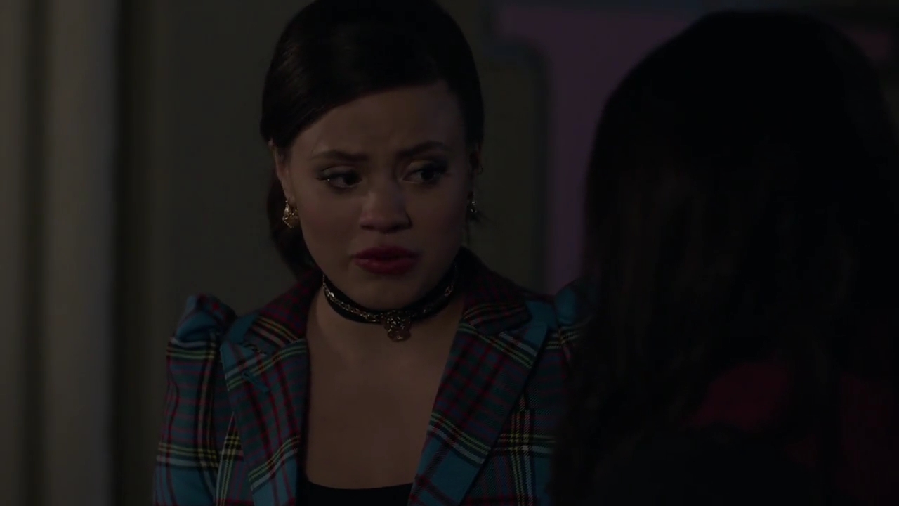 Charmed-Online-dot-nl_Charmed-1x06KappaSpirit02063.jpg