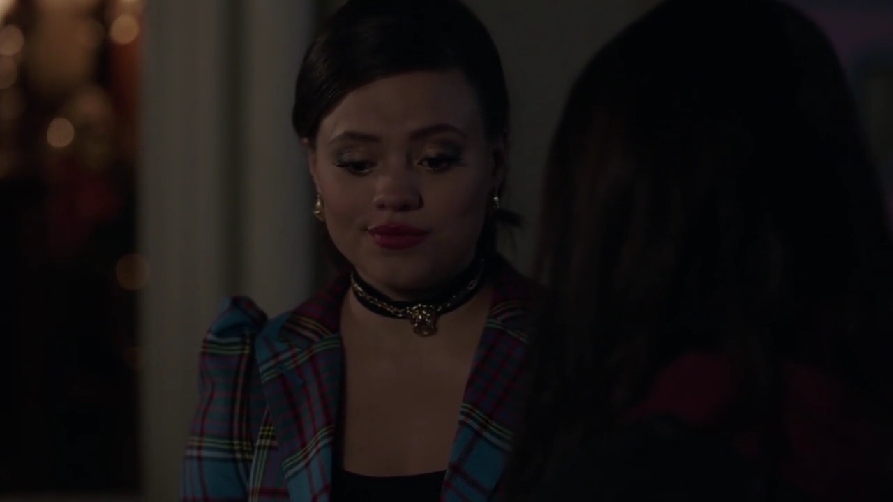 Charmed-Online-dot-nl_Charmed-1x06KappaSpirit02088.jpg