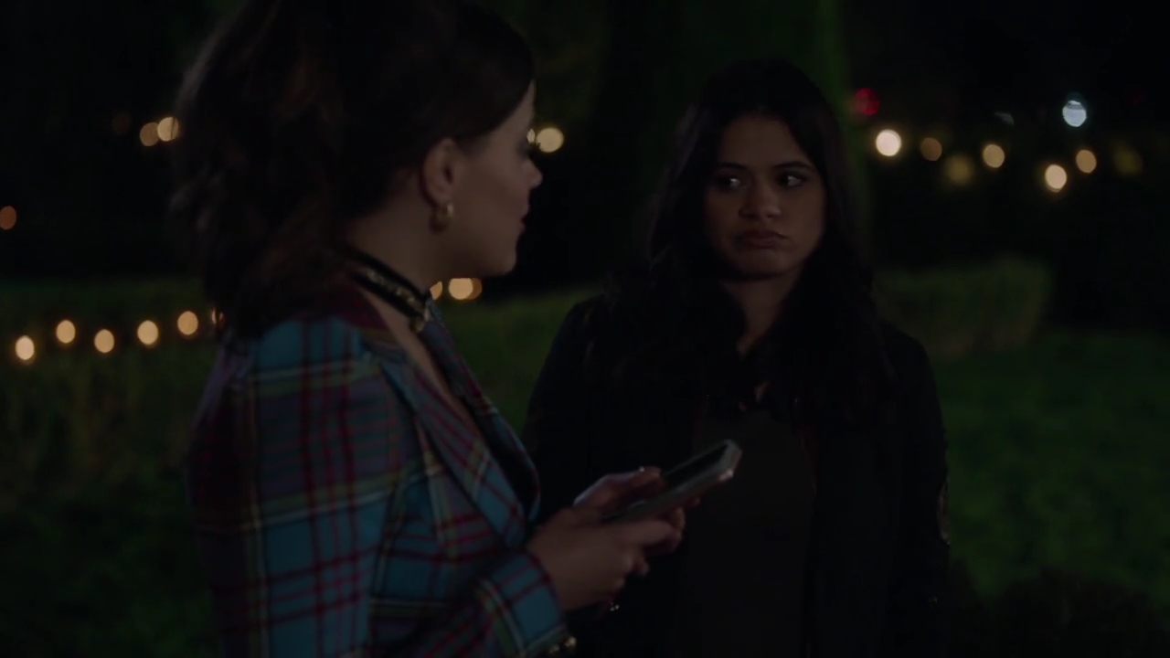 Charmed-Online-dot-nl_Charmed-1x06KappaSpirit02102.jpg