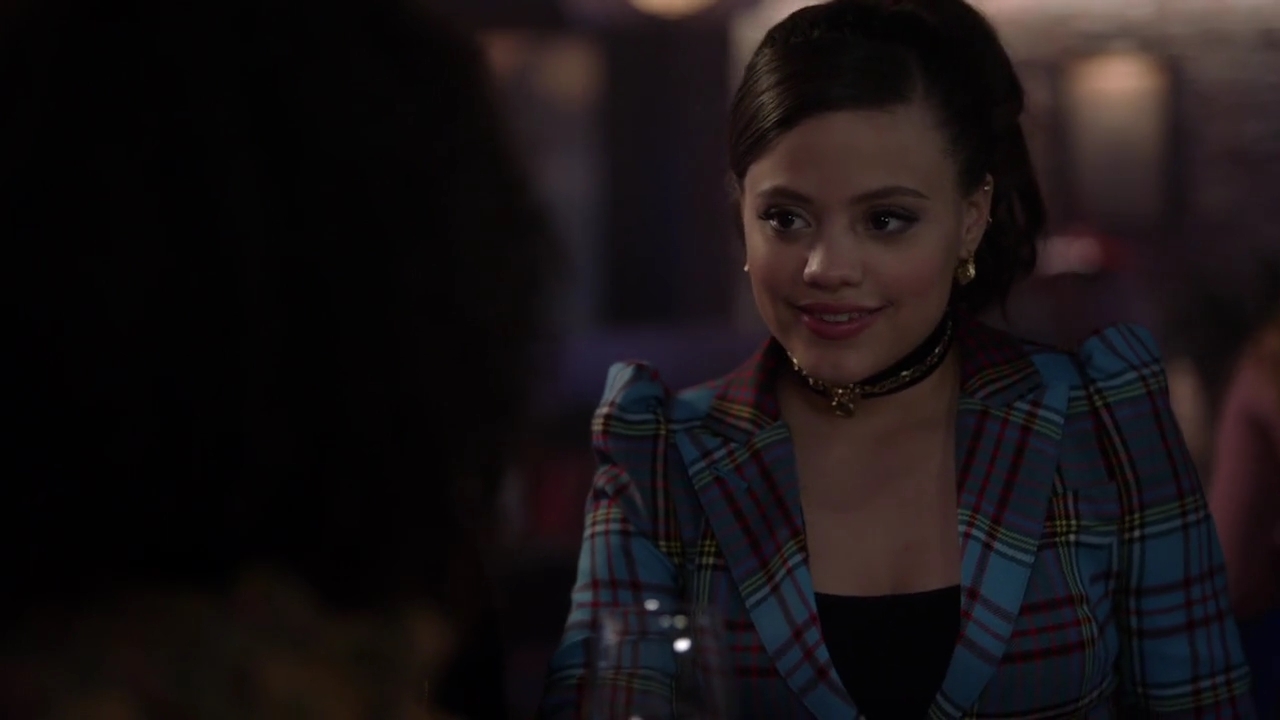 Charmed-Online-dot-nl_Charmed-1x06KappaSpirit02138.jpg