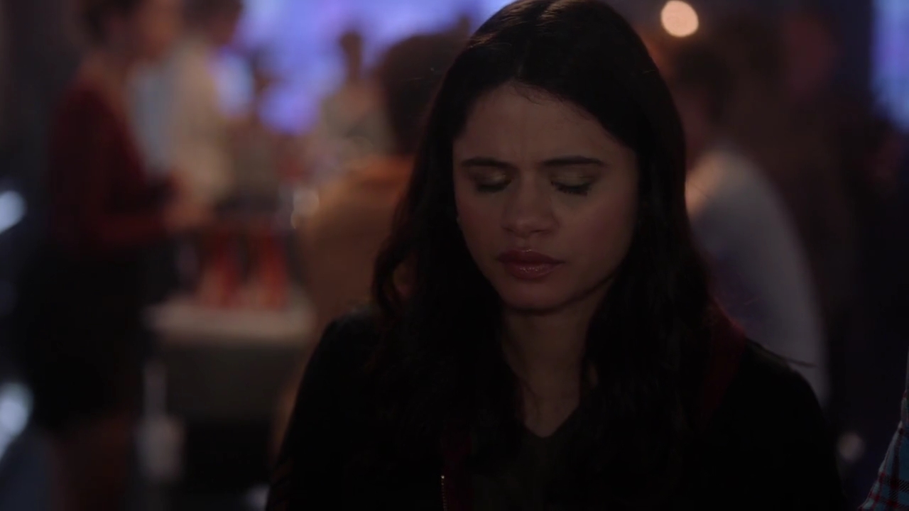 Charmed-Online-dot-nl_Charmed-1x06KappaSpirit02141.jpg