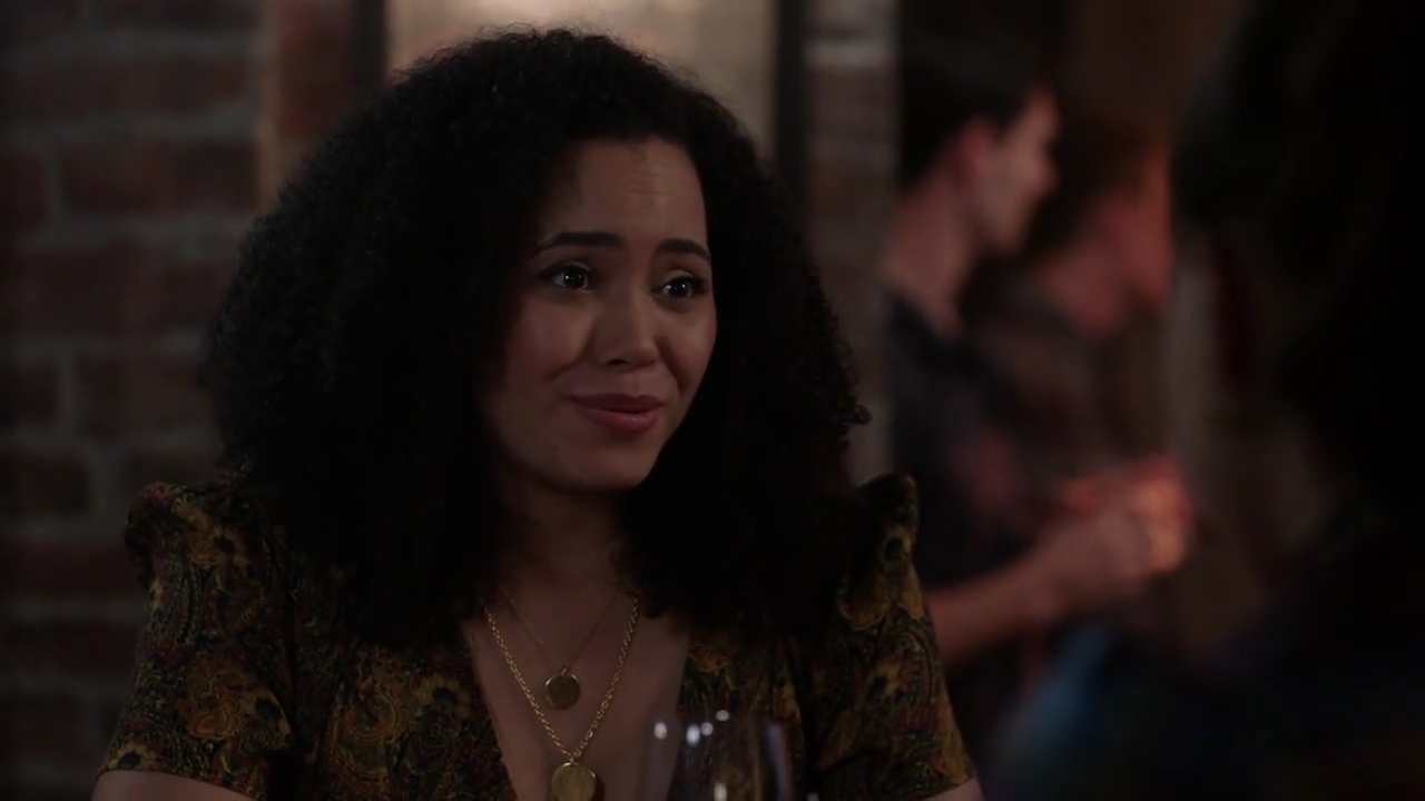 Charmed-Online-dot-nl_Charmed-1x06KappaSpirit02157.jpg