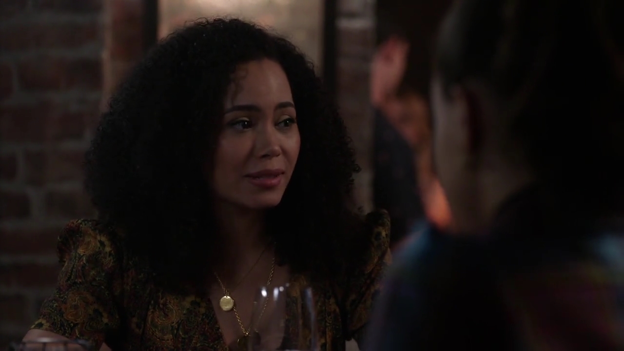 Charmed-Online-dot-nl_Charmed-1x06KappaSpirit02167.jpg