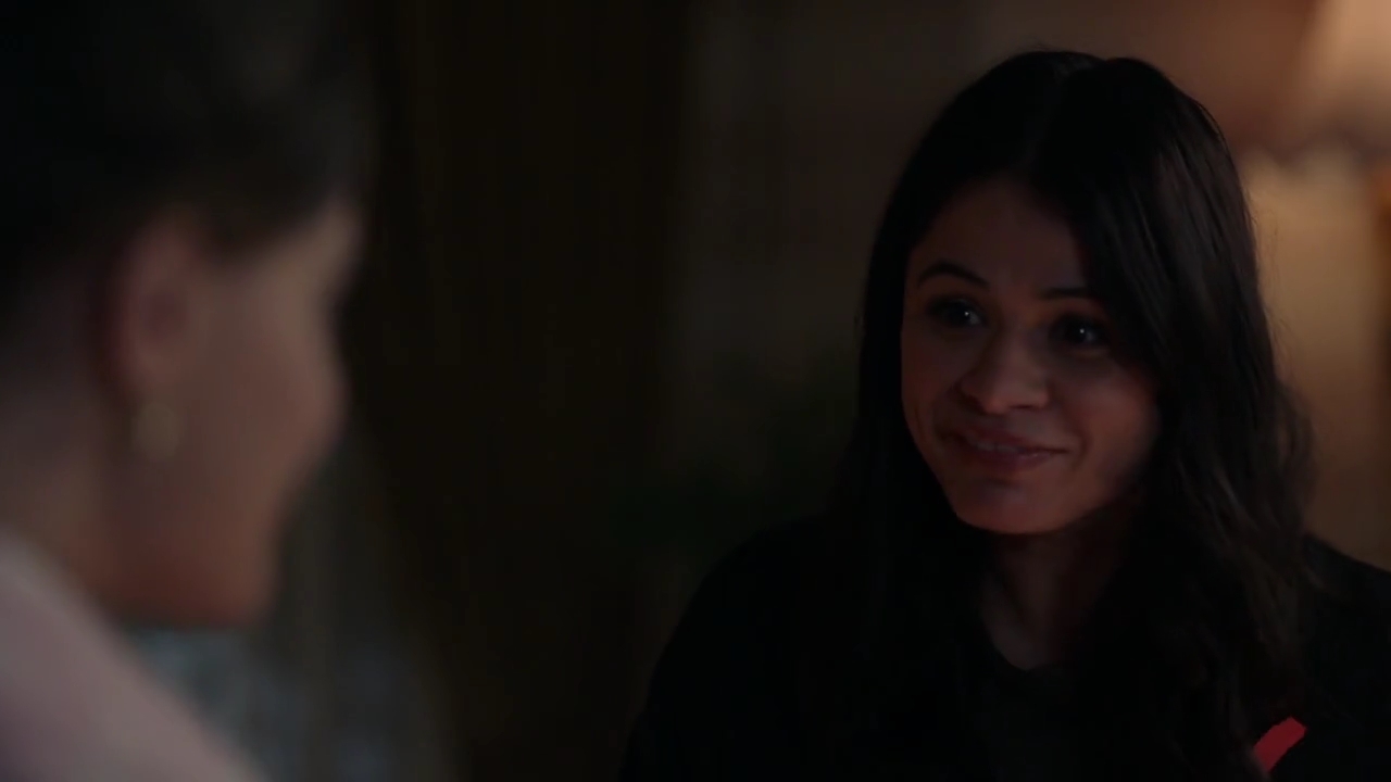Charmed-Online-dot-nl_Charmed-1x06KappaSpirit02198.jpg