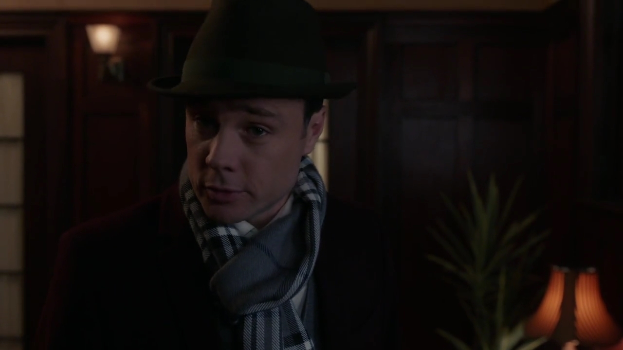 Charmed-Online-dot-nl_Charmed-1x06KappaSpirit02263.jpg