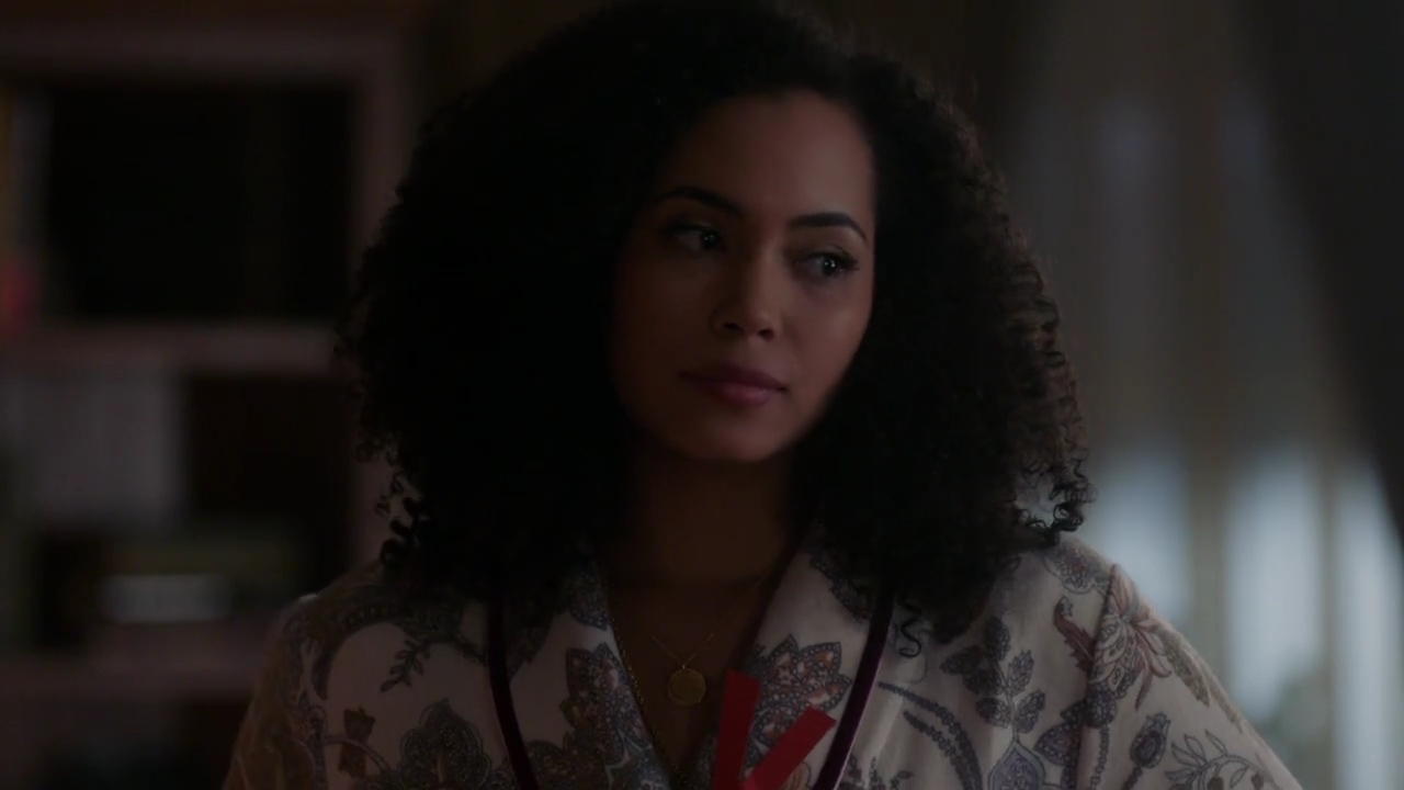 Charmed-Online-dot-nl_Charmed-1x06KappaSpirit02270.jpg