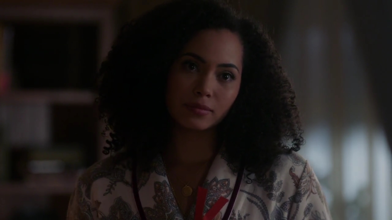 Charmed-Online-dot-nl_Charmed-1x06KappaSpirit02271.jpg