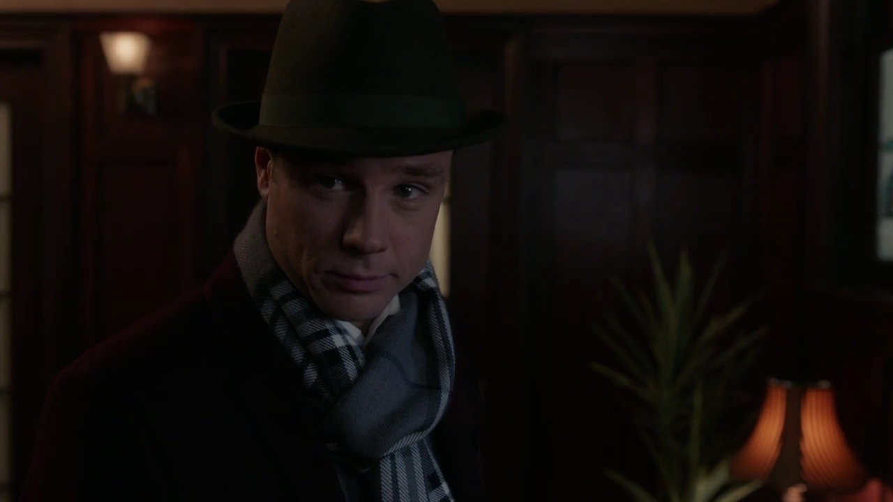 Charmed-Online-dot-nl_Charmed-1x06KappaSpirit02280.jpg