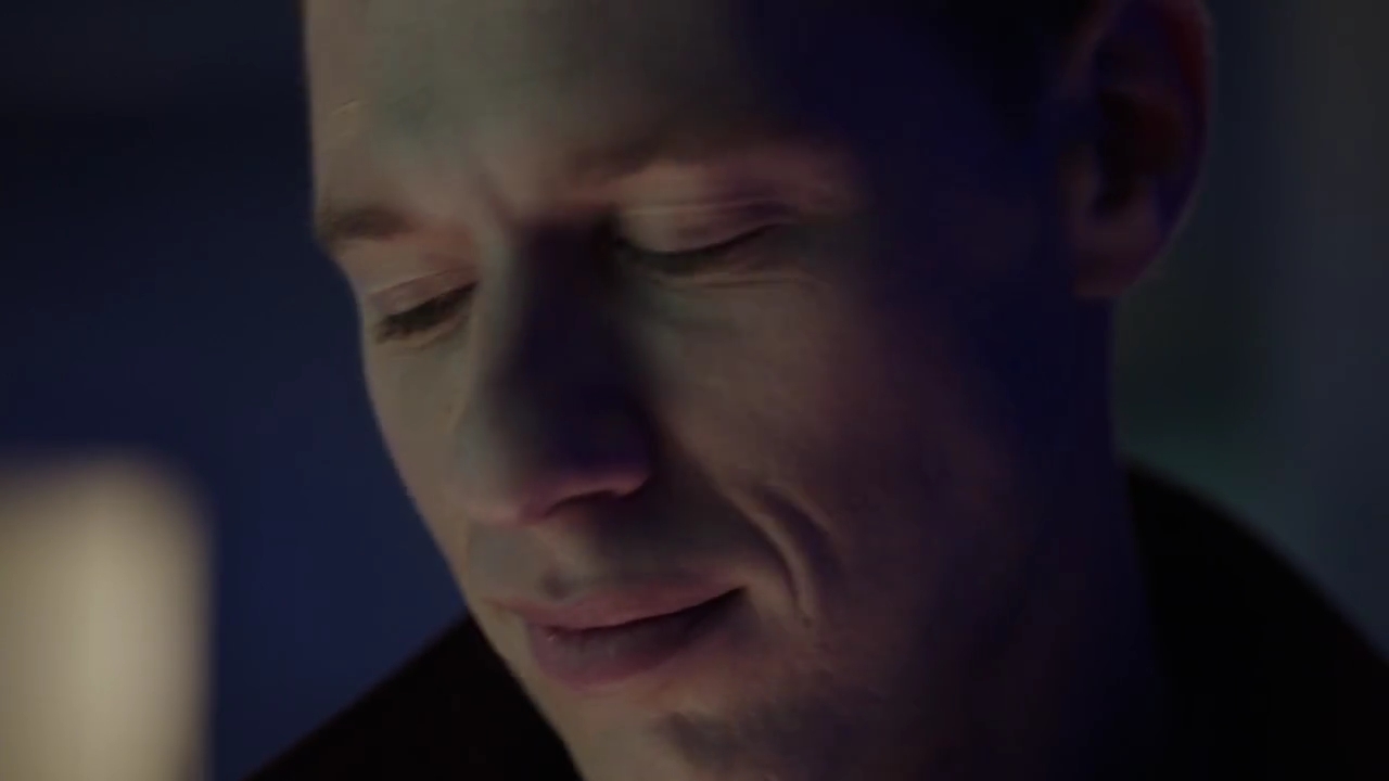 Charmed-Online-dot-nl_Charmed-1x06KappaSpirit02321.jpg