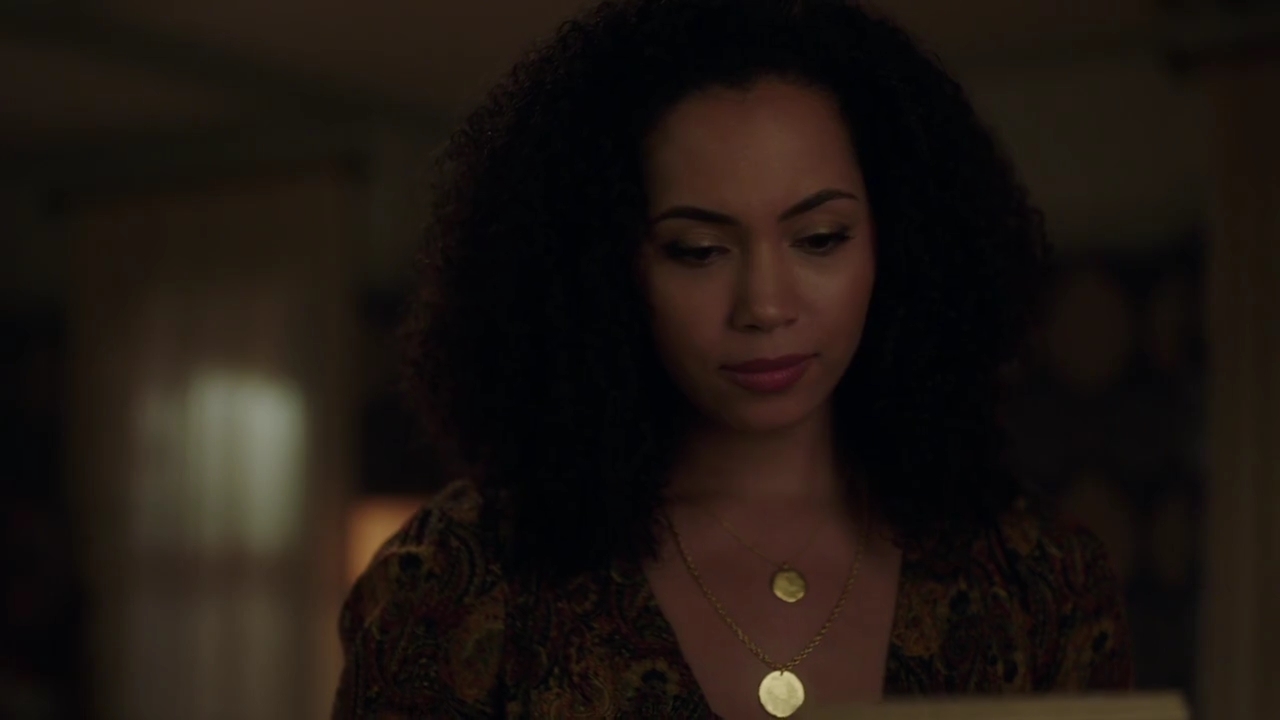 Charmed-Online-dot-nl_Charmed-1x06KappaSpirit02348.jpg